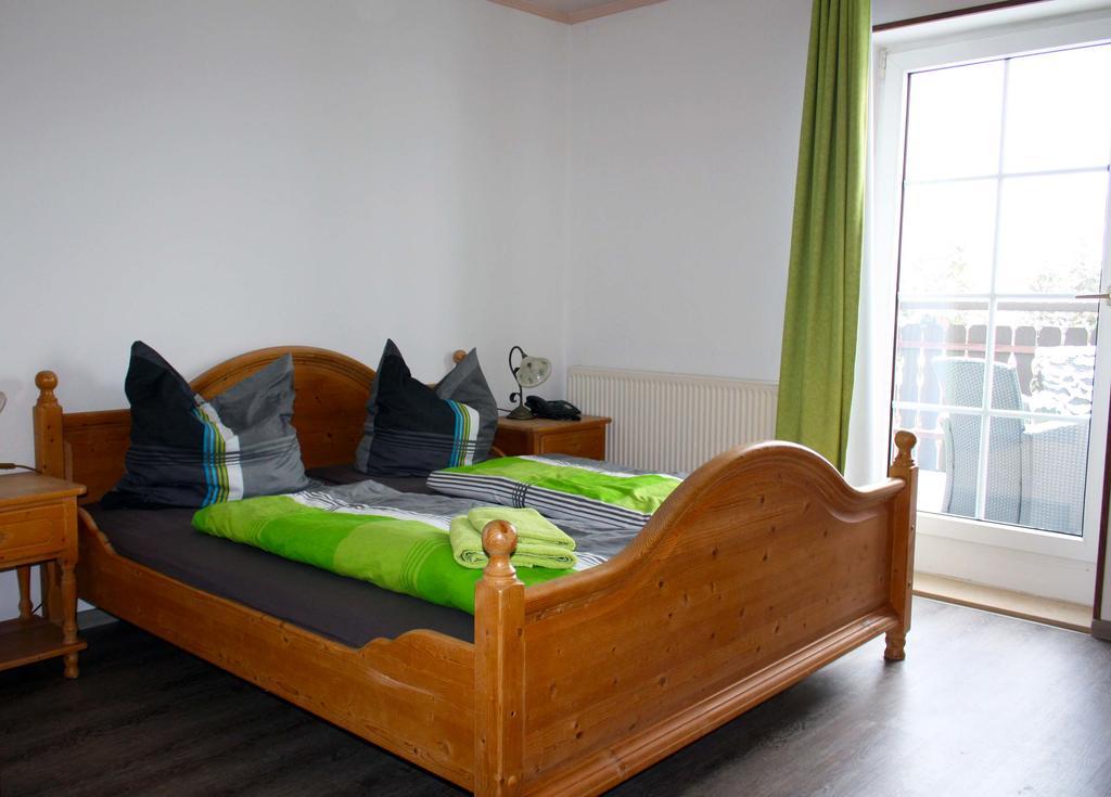 Pension Finkenschenke Gröditz Extérieur photo